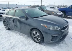 3KPF24AD2ME287657: 44351922