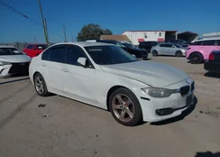 WBA3B1G50FNT03240: 44353025