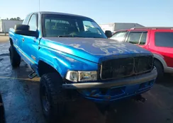 3B7KF2367XG218445: 44352912