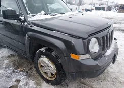 1C4NJRBB9GD668629: 44355302