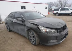 1HGCR2F5XDA269920: 44355544