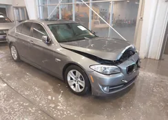 WBAXH5C52CDW09581: 44357305