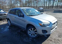 4A4AP3AU1DE014221: 44358137