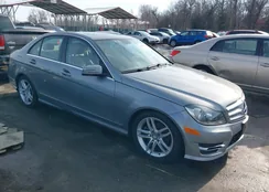 WDDGF8BB5CR227636: 44357603