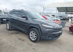 1C4PJMCS2FW527690: 44359395