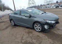 1G1RB6S5XHU102948: 44359826