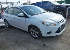 1FADP3F23EL330055: 44363452