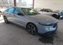 1HGCY2F52SA011178: 44364254