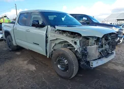 5TFWC5DB9RX066738: 44364397