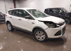 1FMCU0F76GUA82112: 44363558