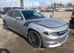 2C3CDXBG2FH776725: 44363825