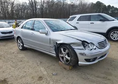 WDBRF52HX6A899683: 44365429