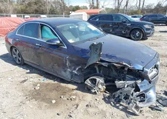 WDDZF4JB5JA332305: 44364631