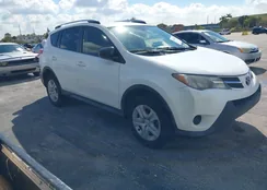 JTMZFREV8FD056882: 44364682