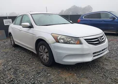 1HGCP2F37BA127316: 44364814