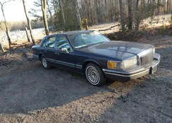 1LNLM82W8RY693623: 44364862