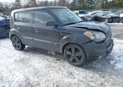 KNDJT2A27A7035649: 44366101