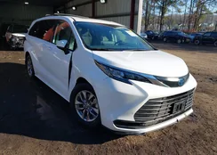 5TDBSKFCXRS130118: 44366216