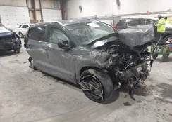 3VVWX7B20NM028674: 44366397