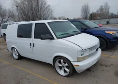 1GCDL19W7VB209799: 44365775