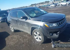 3C4NJDBB4JT252461: 44366592