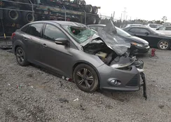 1FADP3F2XEL275071: 44369132