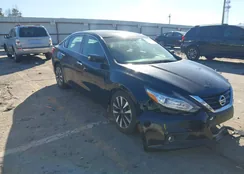 1N4AL3AP5HC152901: 44369444