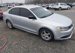 3VW2K7AJ3CM326330: 44370707