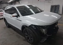 3VVNB7AX6PM057381: 44375140