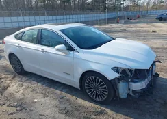 3FA6P0RU4JR141107: 44376276