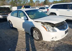 1N4AL2AP3CN430640: 44377048