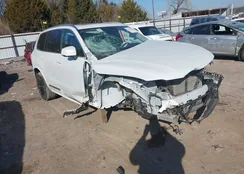 YV4062PB3S1375604: 44376750