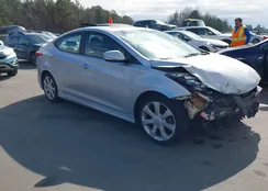 5NPDH4AE1DH267345: 44376801