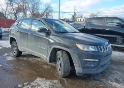 3C4NJDAB4KT670263: 44377494