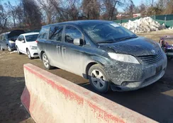 5TDZK3DC8BS019970: 44380910