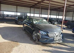 WDDZF4JB4KA616557: 44381087