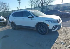 3VVMB7AX5RM084621: 44380870