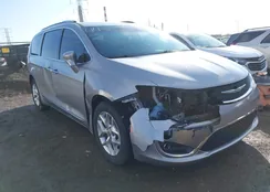 2C4RC1EG0JR333445: 44382025