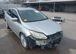 1FAHP3H2XCL391432: 44384397