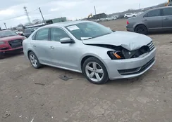 1VWBP7A37DC103651: 44383511