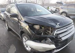 1FMCU9GD9JUB19427: 44383613