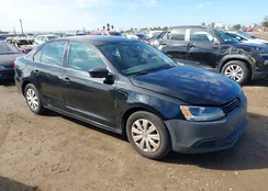 3VW2K7AJ9DM381625: 44385104