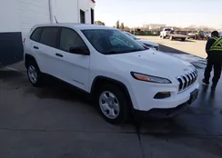 1C4PJLAB8GW342137: 44385196