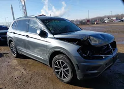 3VV2B7AX4MM074792: 44384586