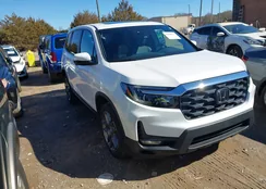 5FNYF8H5XPB041425: 44388111