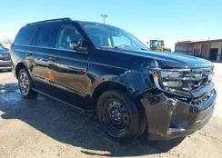 1FMJU1J82SEA44277: 44388429