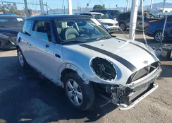 WMWXM5C54ET933152: 44389081