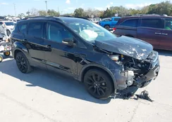 1FMCU0J90HUA20506: 44389106