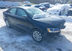 3VWDP7AJ4DM438615: 44390007