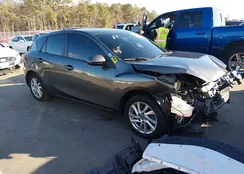 JM1BL1M79D1818372: 44390880